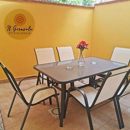Hotel Il Girasole Porto Torres Exterior foto