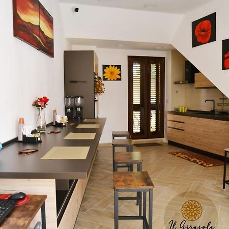 Hotel Il Girasole Porto Torres Exterior foto