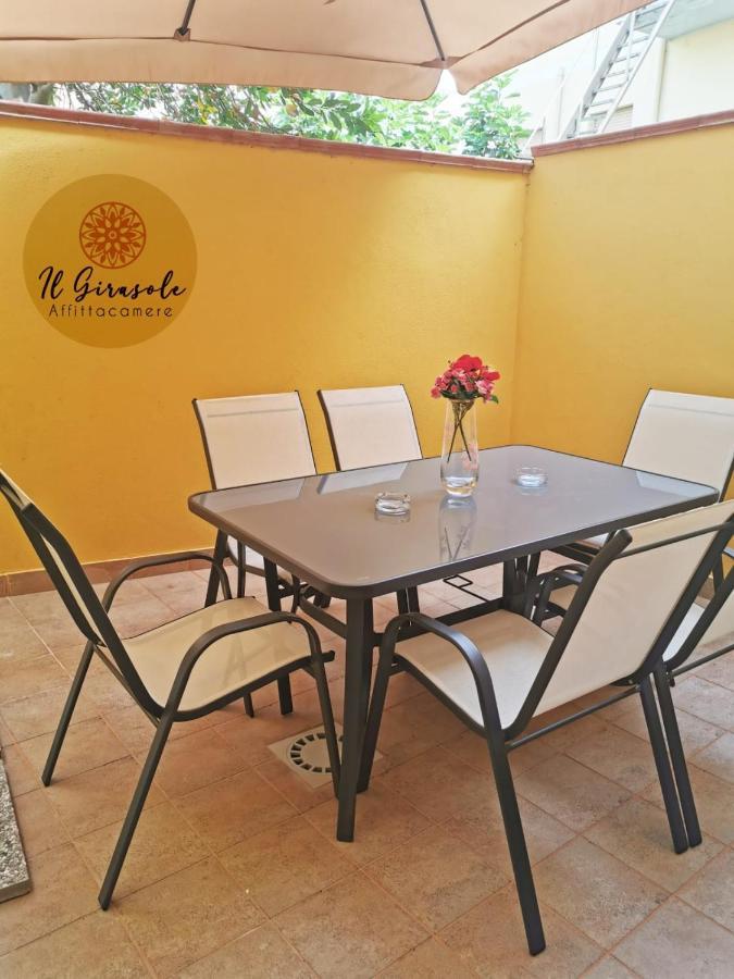 Hotel Il Girasole Porto Torres Exterior foto